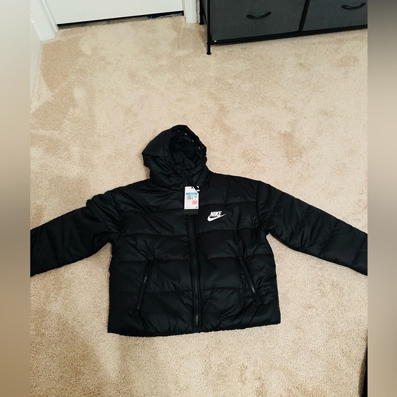 Brand New - Nike Sportswear Therma Repel Hooded Puffer Jacket Black - Picture 7 of 8